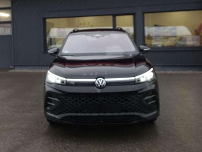 Gebraucht VW Tiguan R-line 193 PS (141 kW) 2024 Schwarz SUV