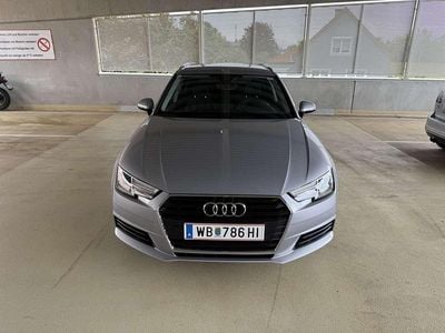 Grau Gebraucht 2016 Audi A4 Comfort Kombi | € 18.500 (Fairer Preis)