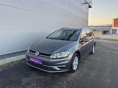 Grau Gebraucht 2019 VW Golf VII Comfortline Kombi | € 11.990 (Fairer Preis)