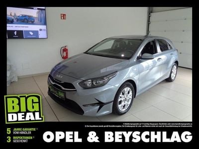 Silber Gebraucht 2022 Kia Ceed Silver Kleinwagen | € 14.560 (Fairer Preis)