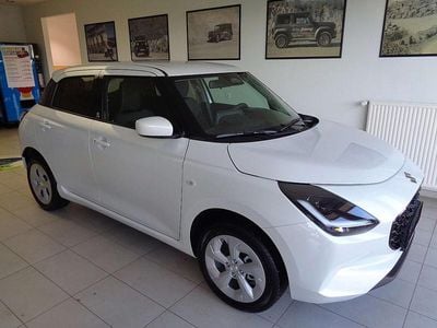Weiß Neu 2025 Suzuki Swift Kleinwagen | € 19.990 (Fairer Preis)