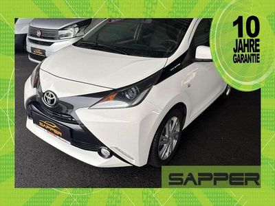 Weiß Gebraucht 2018 Toyota Aygo Kleinwagen | € 11.490