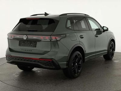 gebraucht VW Tiguan 2.0 TSI 195 kW 4Motion R-Line DSG 4M Black, AHK, IQ.Light, AreaView, 20-Zoll, Navi