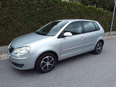 Gebraucht VW Polo Family 54 PS (39 kW) 2005 Silber Limousine