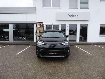 Braun Gebraucht 2016 Toyota RAV4 Hybrid SUV | € 17.490 (Fairer Preis)