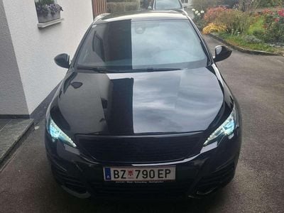 Schwarz Gebraucht 2019 Peugeot 308 SW GT Kombi | € 19.500