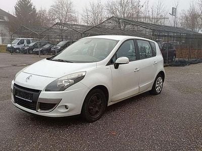 Weiß Gebraucht 2012 Renault Scénic Van / Kleinbus | € 2.680