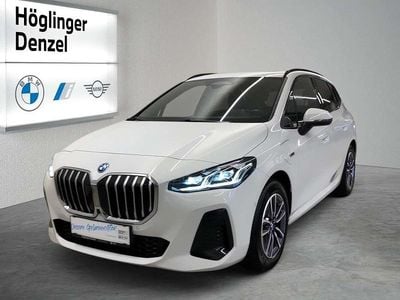 Weiß Gebraucht 2023 BMW 230 Efficient Dynamics Van / Kleinbus | € 36.990