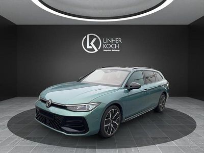 Dunkelgrün metallic Gebraucht 2025 VW Passat Sport Kombi | € 54.990