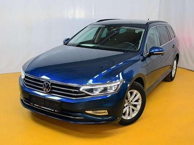 Blau Gebraucht 2021 VW Passat Business Kombi | € 23.990 (Fairer Preis)