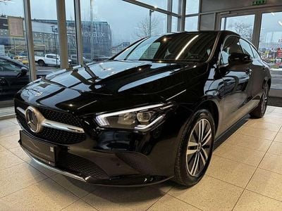 Gebraucht Mercedes CLA250e 218 PS (160 kW) 2021 Schwarz Limousine