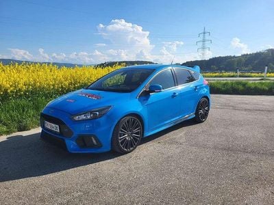 Blau Gebraucht 2016 Ford Focus RS Limousine | € 29.000 (Fairer Preis)