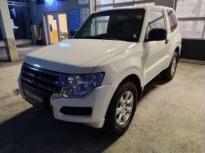 Gebraucht Mitsubishi Pajero Edition 200 PS (147 kW) 2015 Weiß SUV