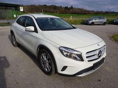 Weiß Gebraucht 2014 Mercedes GLA200 SUV | € 8.990 (Guter Preis)