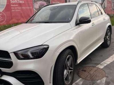 Weiß Gebraucht 2021 Mercedes GLE300 SUV | € 52.000