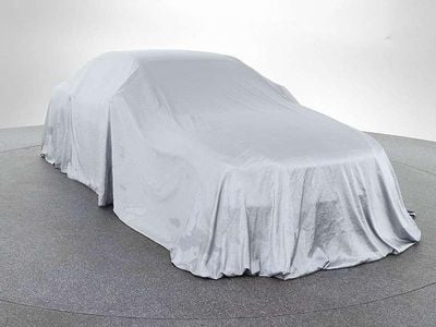 Gebraucht Mercedes GLB200 AMG line 150 PS (110 kW) 2025 Grau SUV