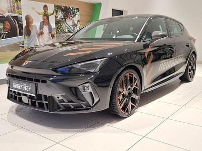 Gebraucht Cupra Leon VZ 300 PS (220 kW) 2025 Schwarz  metallic