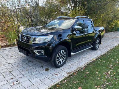 gebraucht Nissan Navara DC 4x4 Autm. EU6 Tekna