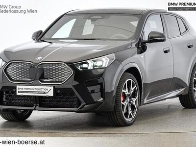 Schwarz Gebraucht 2024 BMW iX2 Luxury Line SUV | € 55.495 (Etwas zu teuer)
