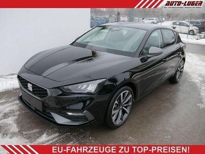 Neu Seat Leon FR 2025 Midnight schwarz metallic Limousine