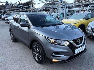 Gebraucht Nissan Qashqai N-Connecta 140 PS (102 kW) 2019 Grau SUV