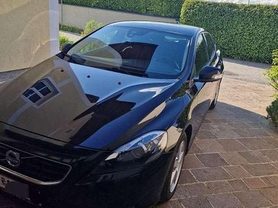 Gebraucht 2015 Volvo V40 Kombi | € 13.500 (Fairer Preis)