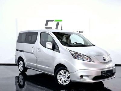 Grau Gebraucht 2020 Nissan NV200 Van / Kleinbus | € 15.900