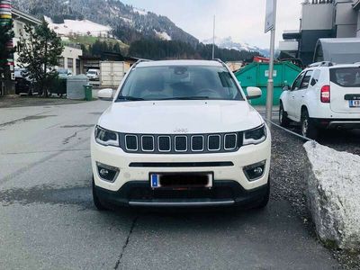 gebraucht Jeep Compass 20 MultiJet II AWD Limited Aut.