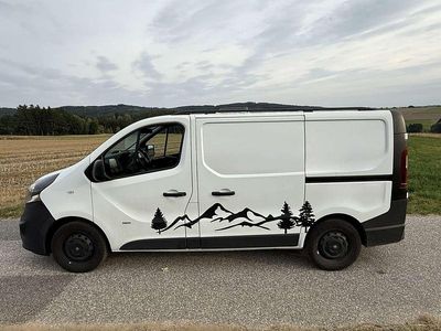 Gebraucht 2016 Opel Vivaro Van / Kleinbus | € 12.500