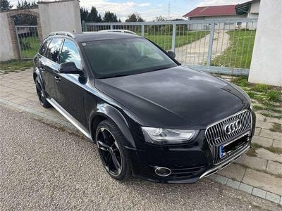 Schwarz Gebraucht 2013 Audi A4 Allroad Kombi | € 5.600