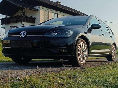 Schwarz Gebraucht 2017 VW Golf VII Kombi | € 11.000 (Fairer Preis)