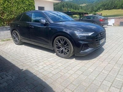 Schwarz Gebraucht 2021 Audi Q8 SUV | € 48.000 (Fairer Preis)