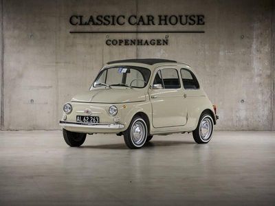 Beige Gebraucht 1961 Fiat 500 Cabrio | € 20.000