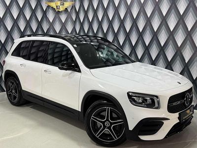 Weiß Gebraucht 2020 Mercedes GLB250 AMG line SUV | € 36.999
