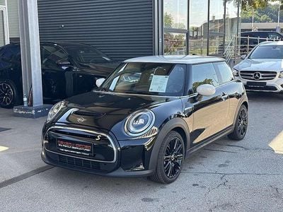 Midnight black Gebraucht 2020 Mini Cooper SE Kleinwagen | € 13.990 (Etwas zu teuer)