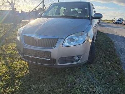 Braun Gebraucht 2008 Skoda Fabia Classic Limousine | € 2.099