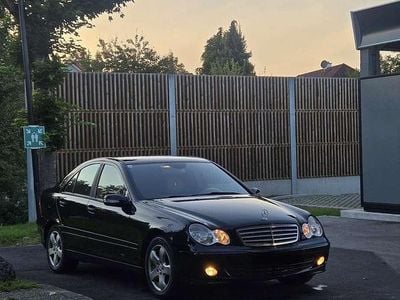 Gebraucht 2007 Mercedes C220 Elegance Kombi | € 4.000