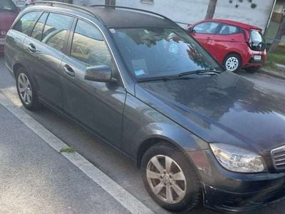 Mercedes C200