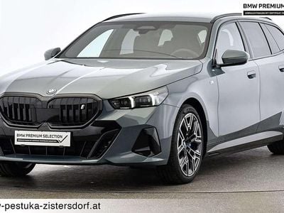 Grün Gebraucht 2024 BMW i5 Comfort Edition Limousine | € 65.990