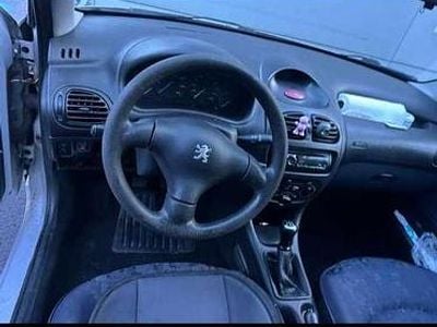 Gebraucht 2001 Peugeot 206 Limousine | € 1.700