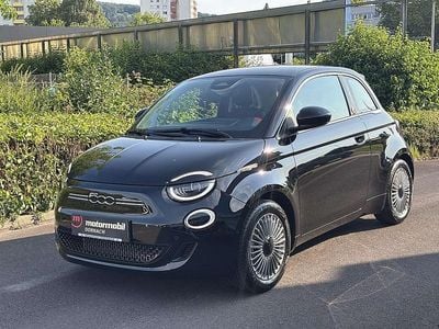 Onyx schwarz Neu 2025 Fiat 500e Red Kleinwagen | € 31.490