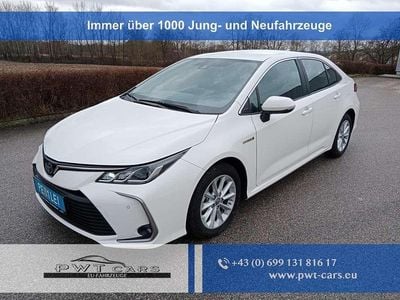 Weiß Gebraucht 2022 Toyota Corolla Limousine | € 22.990 (Fairer Preis)