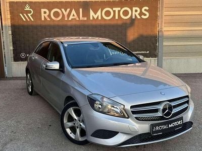 Gebraucht Mercedes A180 109 PS (80 kW) 2014 Silber Limousine