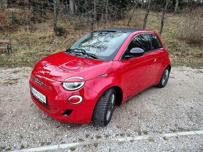 Gebraucht 2025 Fiat 500e Red Cabrio | € 28.500 (Etwas zu teuer)