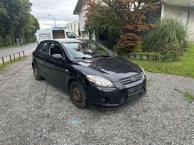 Gebraucht 2010 Kia ProCeed Active Kleinwagen | € 500