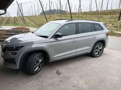 Gebraucht Skoda Kodiaq SportLine 150 PS (110 kW) 2023 Grau SUV