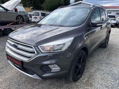 Grau Gebraucht 2019 Ford Kuga Trend SUV | € 13.999 (Superpreis)