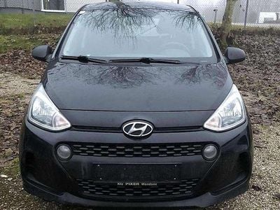 Gebraucht Hyundai i10 68 PS (50 kW) 2017 Kleinwagen