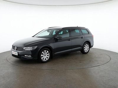 Dunkelgrau normal Gebraucht 2021 VW Passat Business Kombi | € 22.950 (Guter Preis)