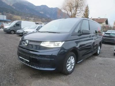 Mittelblau metallic Gebraucht 2024 VW Multivan Van | € 53.990